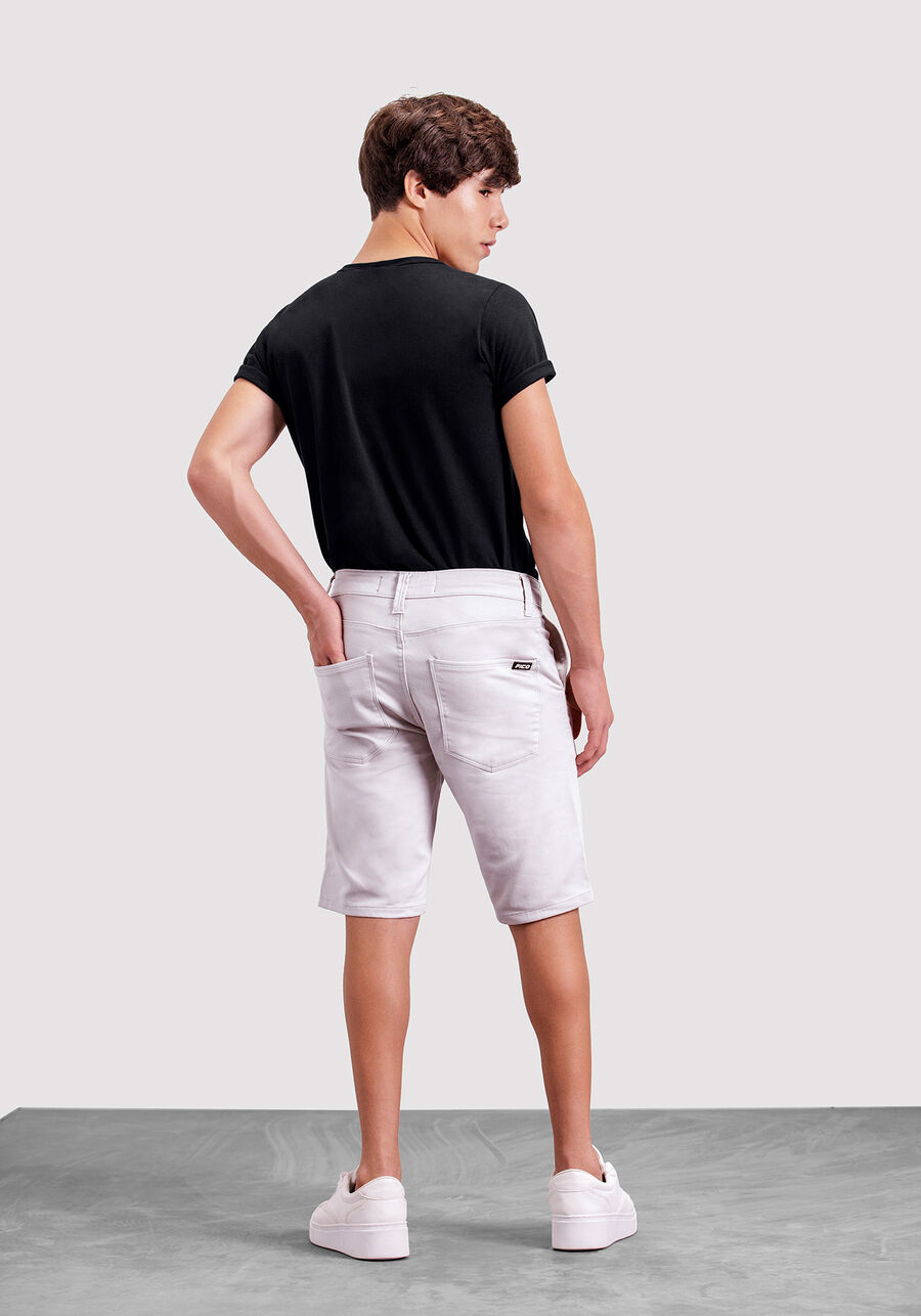 Bermuda Juvenil Com Bolsos E Cadarço Em Sarja Denim Malha, BEGE GELO. Bermuda Juvenil Com Bolsos E Cadarço Em Sarja Denim Malha, BEGE GELO, large.