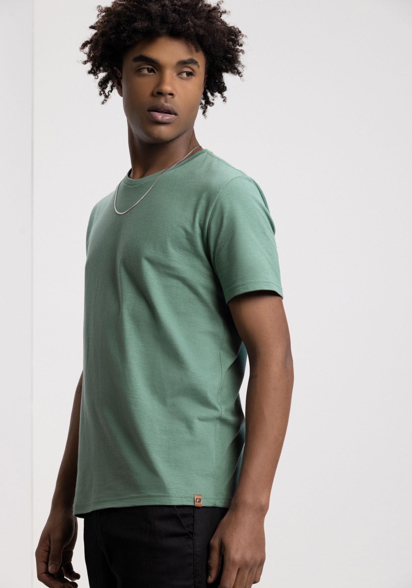 Camiseta B&aacute;sica De Mangas Curtas Em Malha Flam&ecirc;, VERDE CHIARO, large.