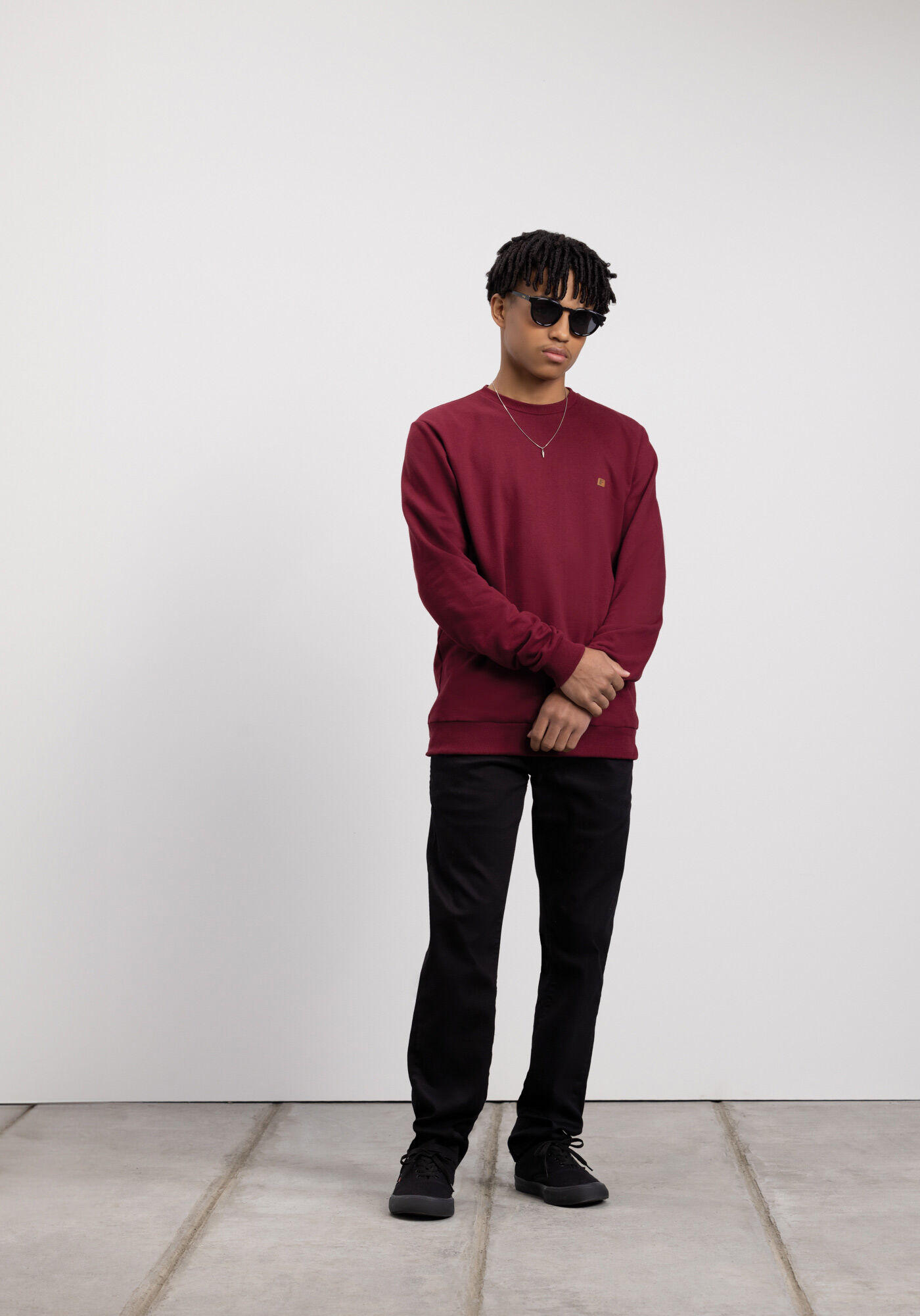 Blus&atilde;o B&aacute;sico Com Gola Redonda Em Moletom Felpado De Algod&atilde;o, BORDO BURN RED, large.