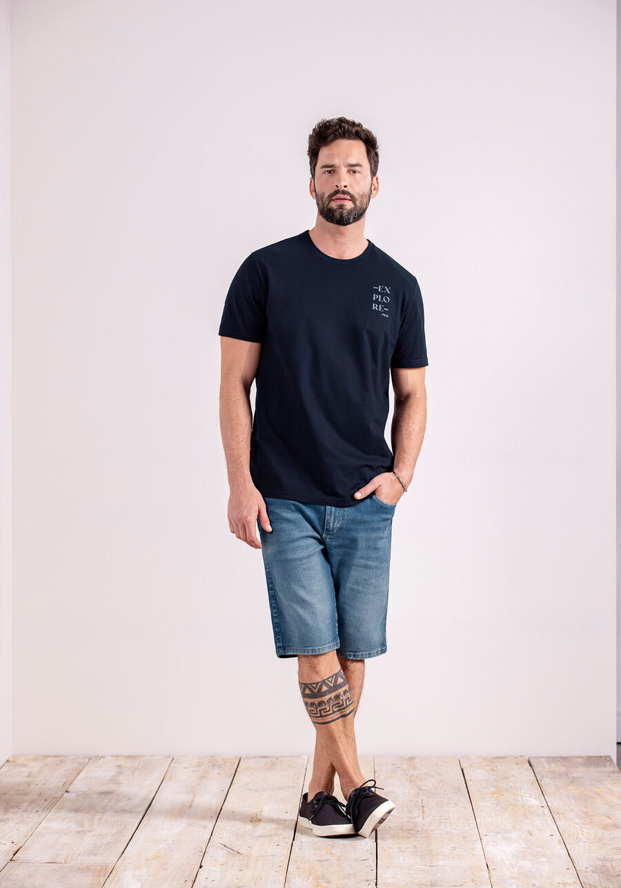 Camiseta Masculina em Malha com Estampa Costas, MARINHO IMPERIO. Camiseta Masculina em Malha com Estampa Costas, MARINHO IMPERIO, large.