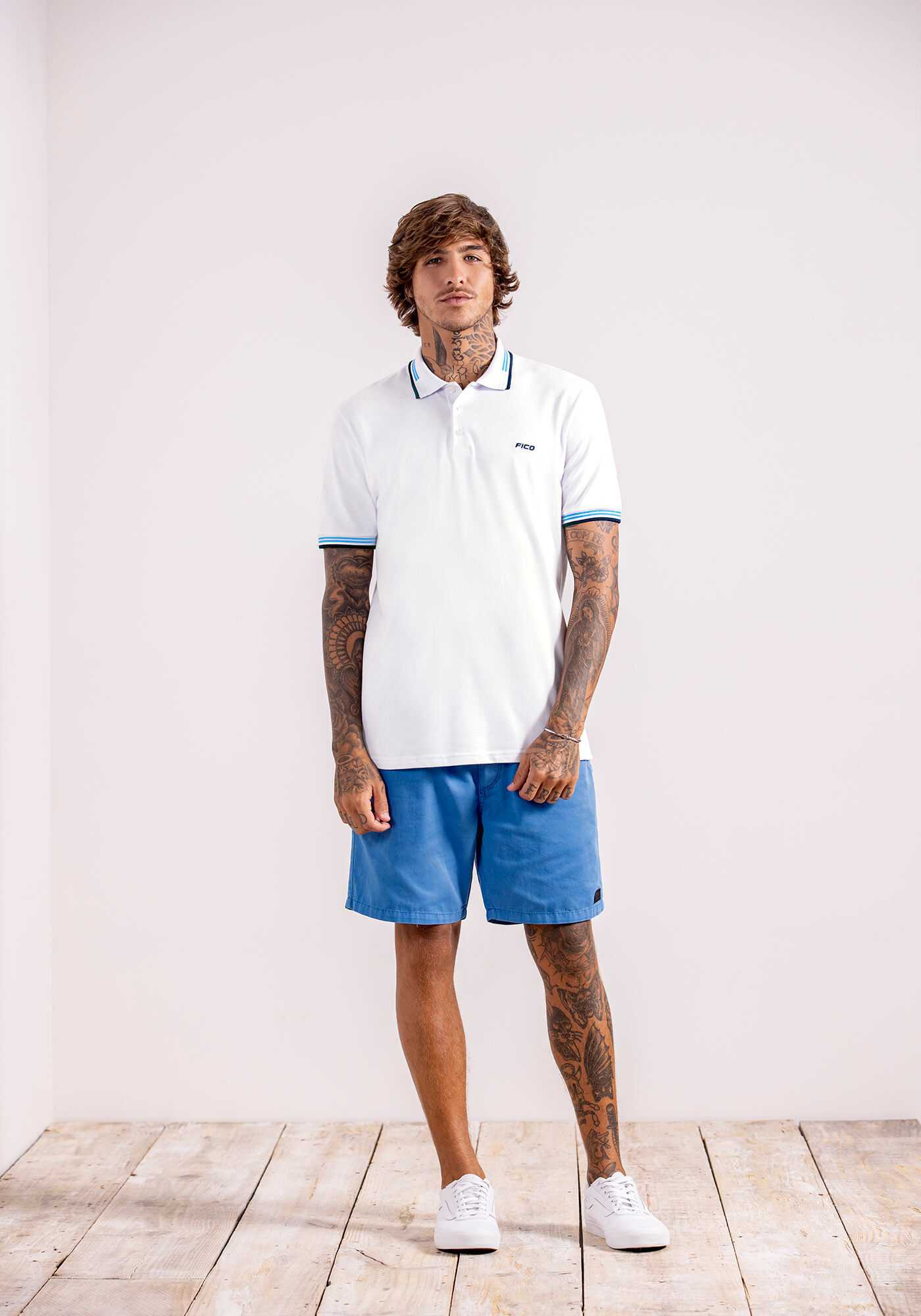 Camisa Polo Masculina em Malha Piquet com Retil&iacute;nea, BRANCO, large.