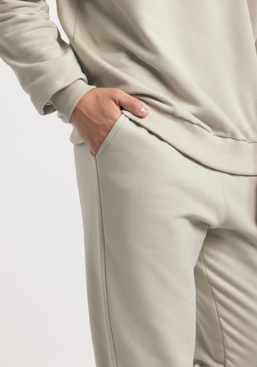 Calça Slim Em Moletom Felpado Responsável De Algodão, BEGE SYSTEM. Calça Slim Em Moletom Felpado Responsável De Algodão, BEGE SYSTEM, large.