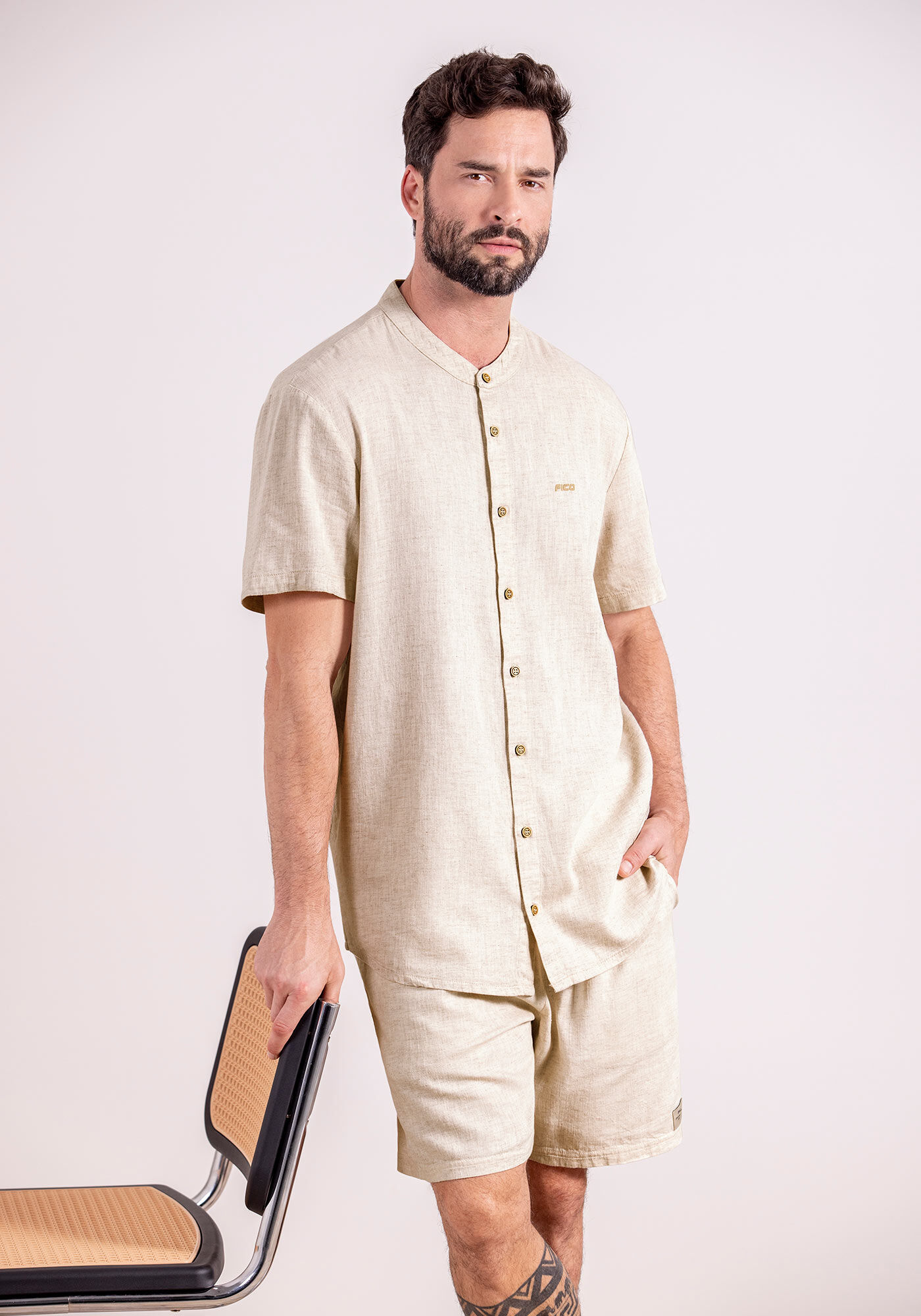 Camisa Manga Curta Masculina em Linho com Gola Padre, BRANCO OFF WHITE, large.