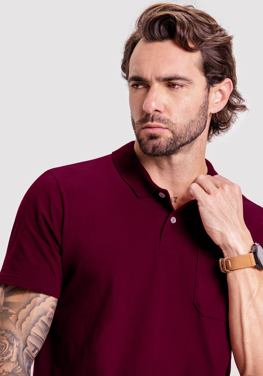 Camisa Polo Com Mangas Curtas E Bolso Em Meia Malha Penteada, BORDO WITCH. Camisa Polo Com Mangas Curtas E Bolso Em Meia Malha Penteada, BORDO WITCH, large.