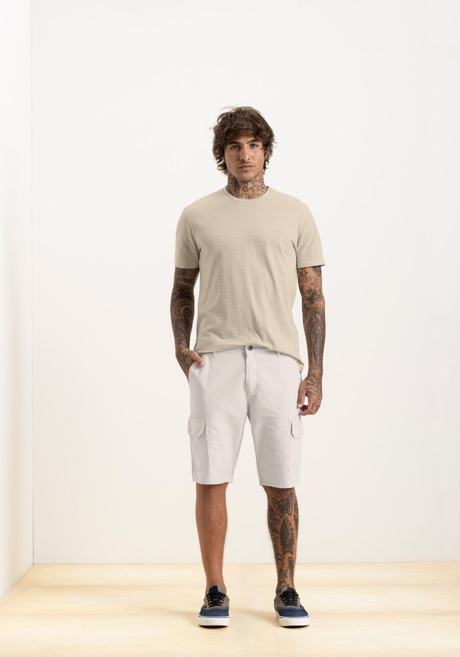 Camiseta Com Gola Redonda Em Malha Texturizada De Algodão, BEGE SYSTEM. Camiseta Com Gola Redonda Em Malha Texturizada De Algodão, BEGE SYSTEM, large.