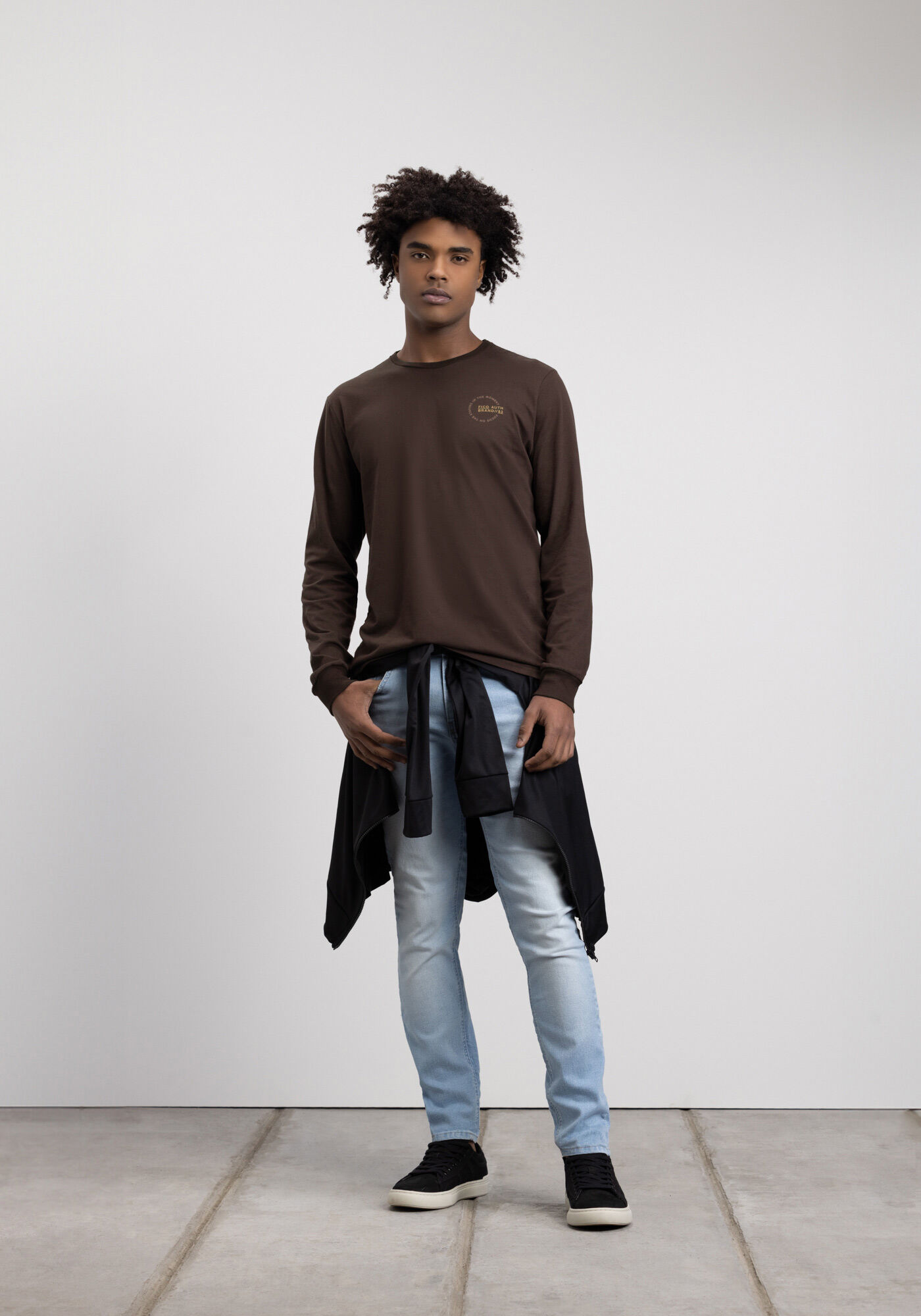 Camiseta B&aacute;sica De Mangas Longas Em Meia Malha Peletizada, MARROM EGGPLANT, large.