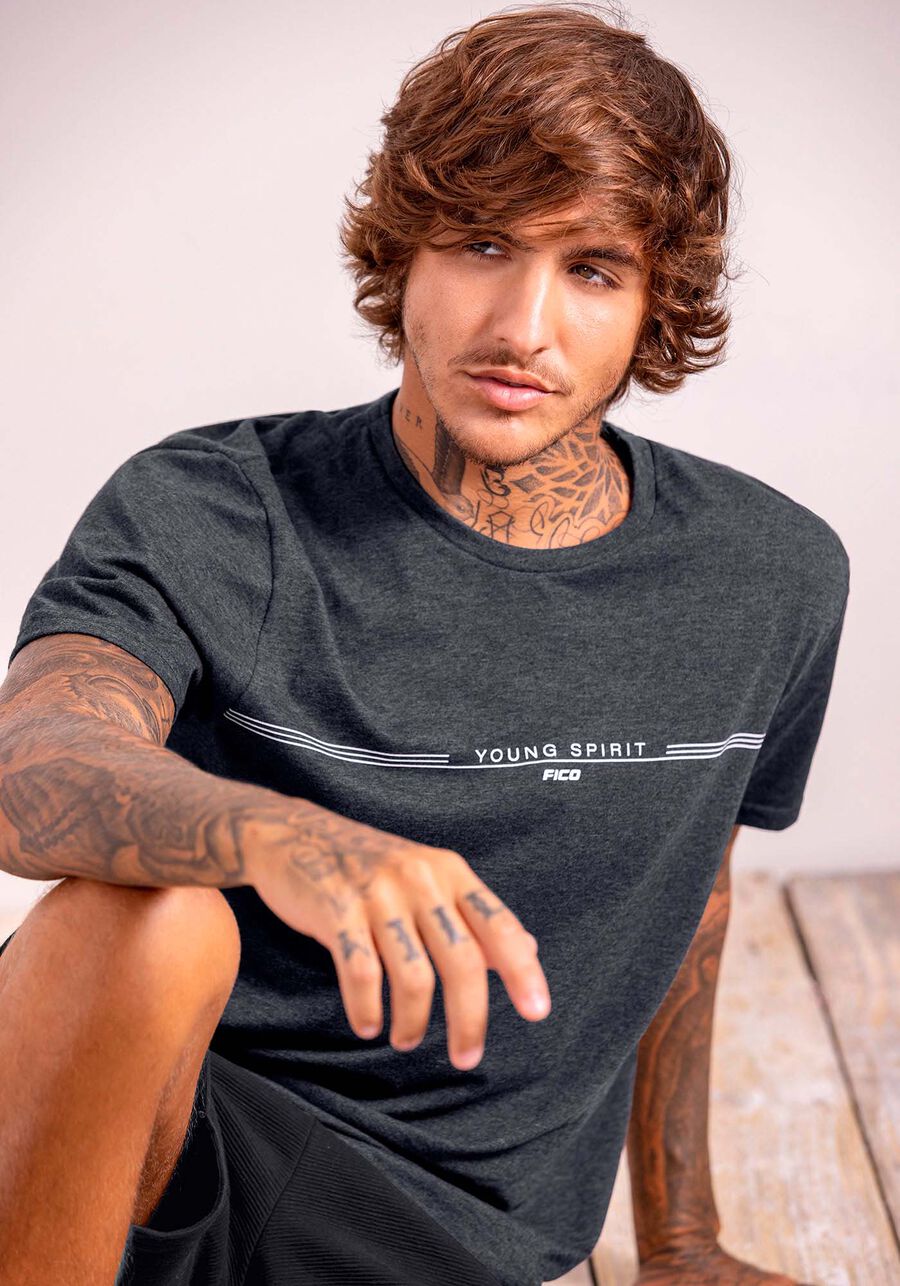 Camiseta Masculina em Malha Mesclada com Detalhe Estampa, PRETO REATIVO. Camiseta Masculina em Malha Mesclada com Detalhe Estampa, PRETO REATIVO, large.