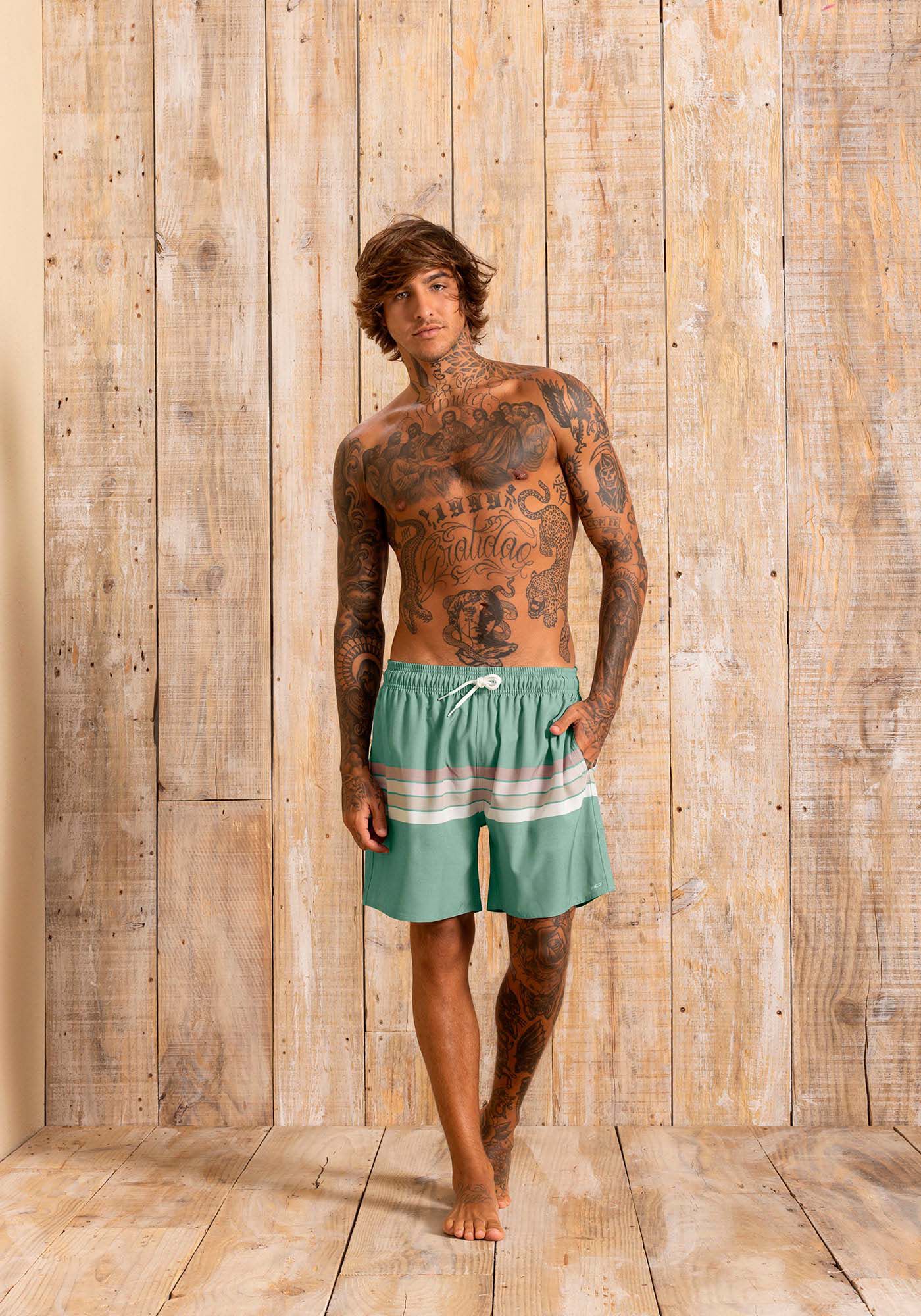Shorts estampados masculinos on sale