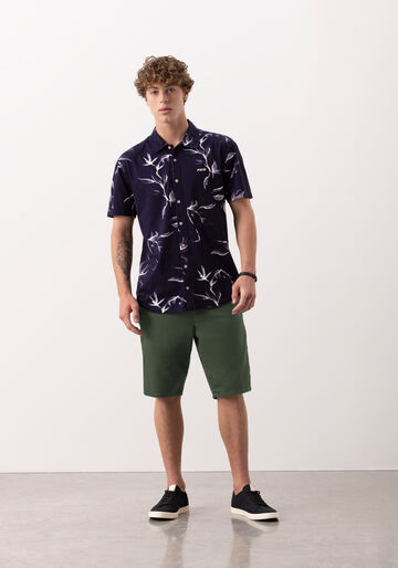 Camisa De Mangas Curtas Estampada Em Meia Malha Penteada, FOLHAS MARINHO. Camisa De Mangas Curtas Estampada Em Meia Malha Penteada, FOLHAS MARINHO, large.