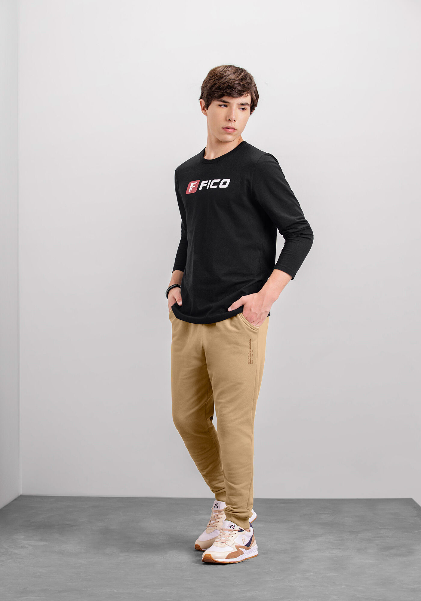 Jogger juvenil outlet