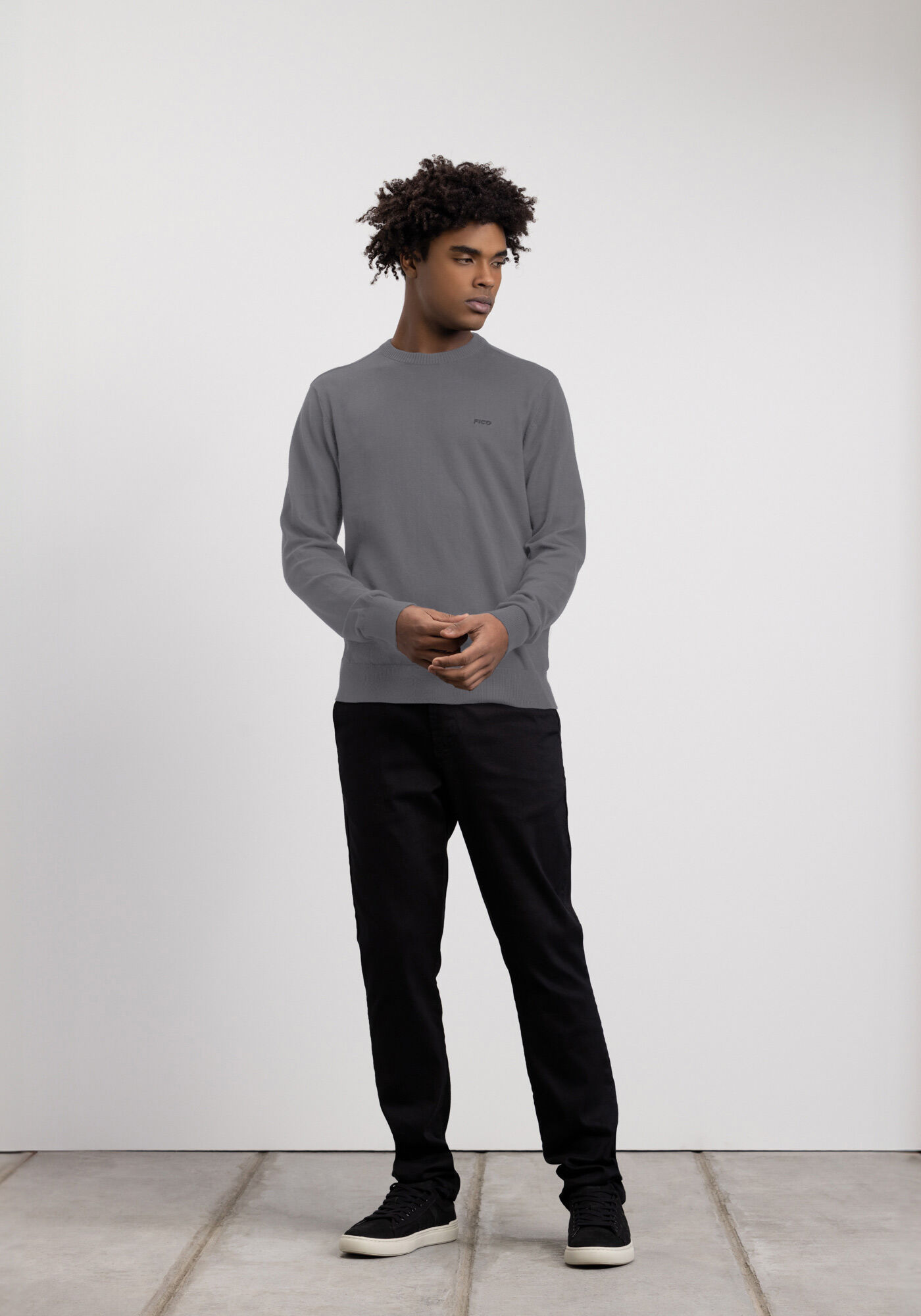 Blus&atilde;o Em Tric&ocirc; Com Manga Longa E Gola Redonda, CINZA NIGHTCALL, large.